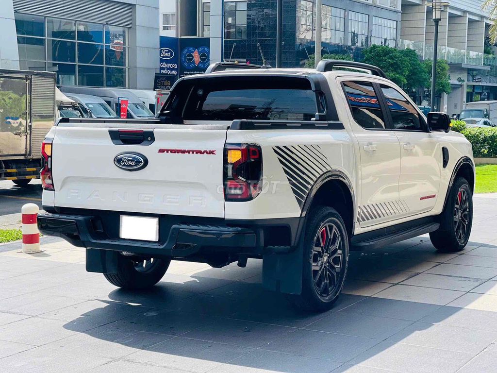 Ford Ranger 2025 Stormtrak 2.0L 4x4 AT - 1.987 km. Mua bán Ô tô tại Quận 3 Tp Hồ Chí Minh được đăng bởi Trí Xe Ford hình 5