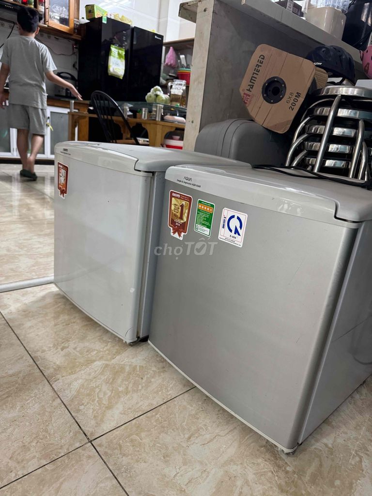 Tủ lạnh Aqua AQR-55AR 50L Bạc. Mua bán Tủ lạnh tại Quận 1 Tp Hồ Chí Minh được đăng bởi dang quoc hình 1