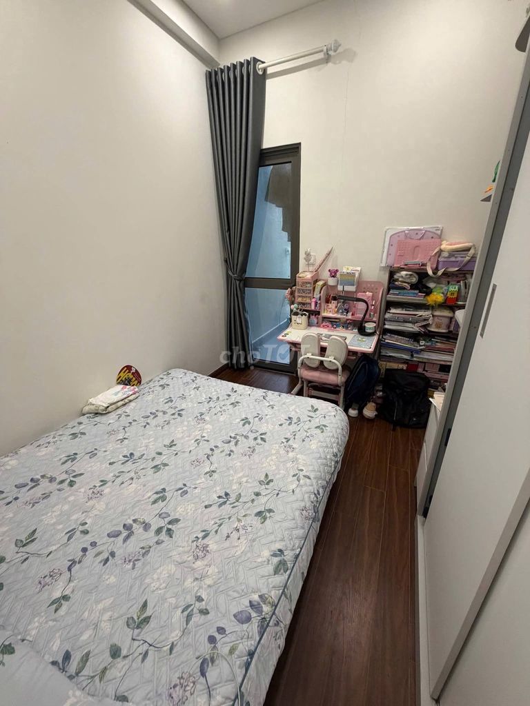 Cho thuê căn hộ 2PN Masterise full đồ 10tr/tháng