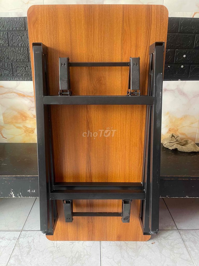 Bàn gấp Gỗ Kim loại 60x120x75cm. Mua bán Bàn ghế tại Quận 3 Tp Hồ Chí Minh được đăng bởi a.quoc hình 1