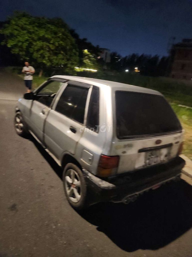 Kia Cd5 2004 photo 3