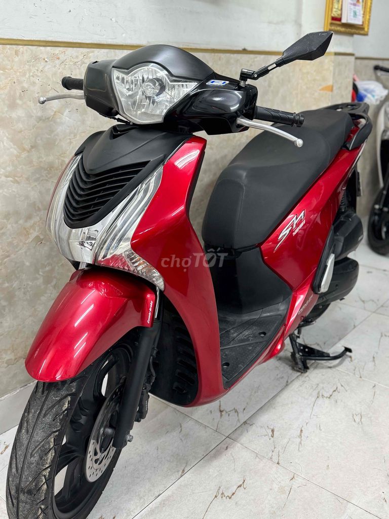 SH 125 đời 2014 đỏ đen mới kemg 43D1-097.42. Mua bán Xe máy tại Quận Sơn Trà Đà Nẵng được đăng bởi Minh Dũng bán trả góp 136 vân đồn  hình 2