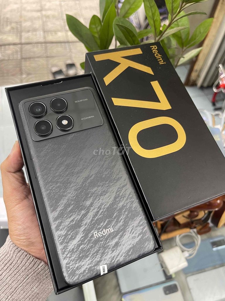 Fullbox Xiaomi Redmi K70 5G.  12/256gb. 99%