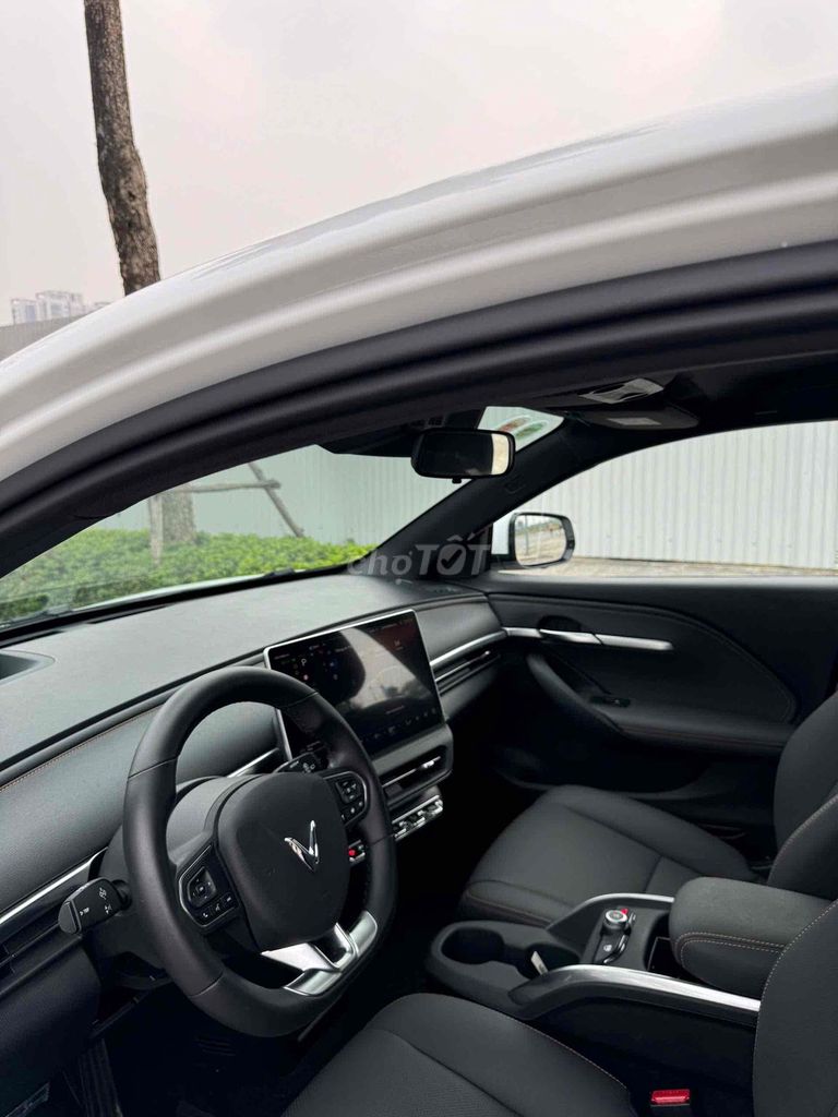 VinFast VF6 PLUS MUA PIN. Mua bán Ô tô tại Quận Cầu Giấy Hà Nội được đăng bởi MYCAR EV hình 13