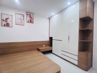 Rent · 2 bd · 72 м² · Quận Hải Châu, ул. Đường Núi Thành