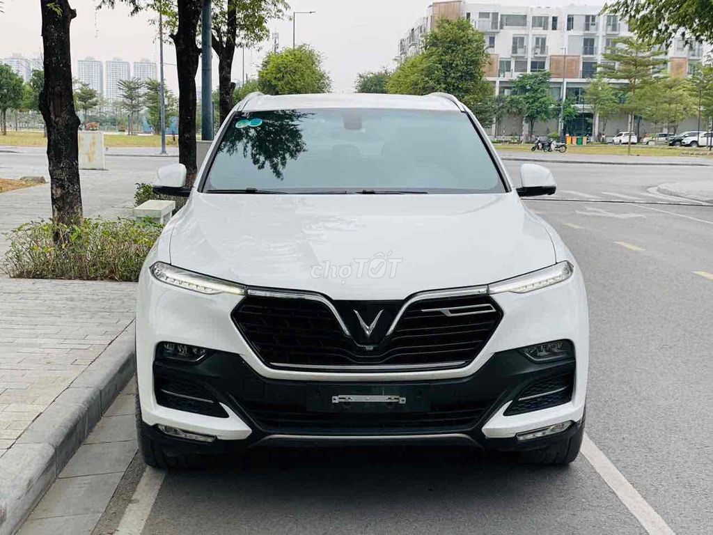 VINFAST LUX SA PREMIUM TRẮNG 2020 XE NÉT