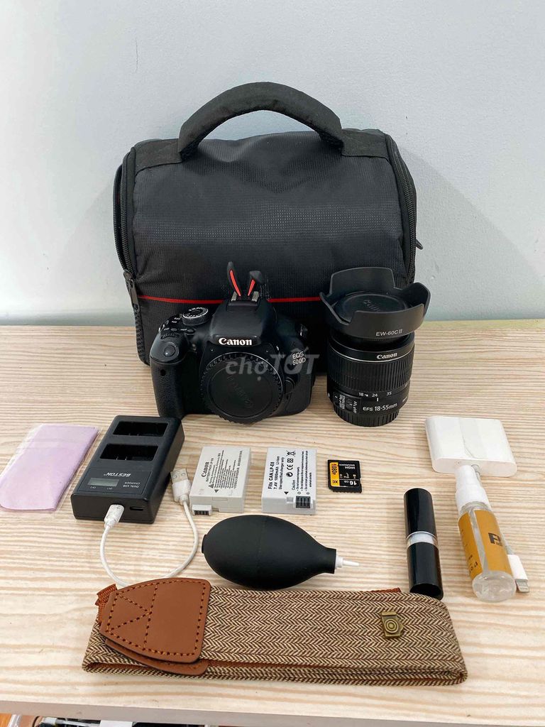 Canon EOS 600D lens 18-55mm full phụ kiện đẹp. Mua bán Máy ảnh, Máy quay tại Quận Phú Nhuận Tp Hồ Chí Minh được đăng bởi Hảo Huy hình 1