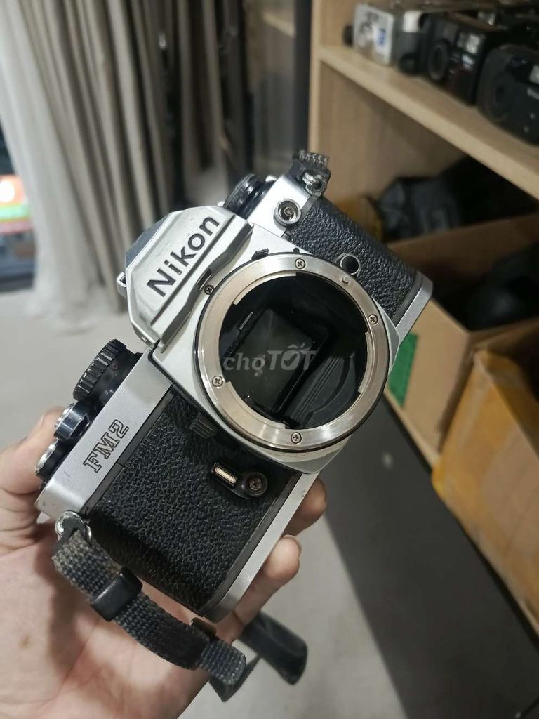 Máy ảnh phim Nikon FM2 Sliver có fixx. Mua bán Máy ảnh, Máy quay tại Quận 3 Tp Hồ Chí Minh được đăng bởi nguyen hình 1