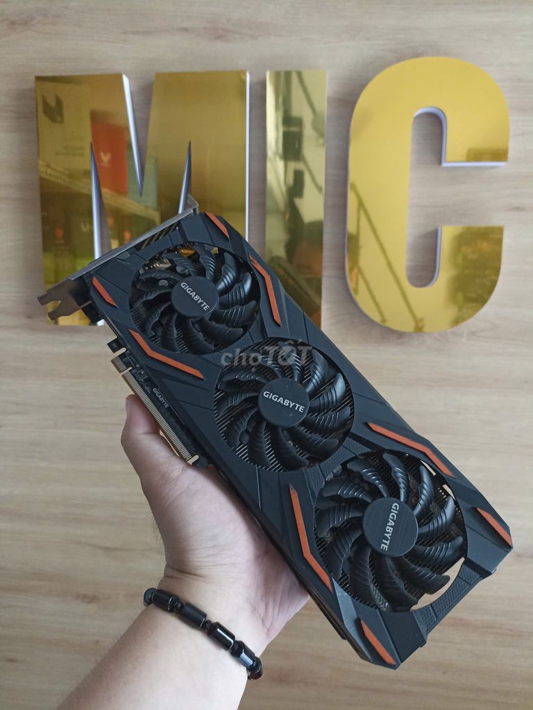 Card đồ họa Gigabyte GTX 1070 8GB 3 Fan sạch đẹp. Mua bán Linh kiện (RAM, Card...) tại Quận Ninh Kiều Cần Thơ được đăng bởi Mic Tran hình 1