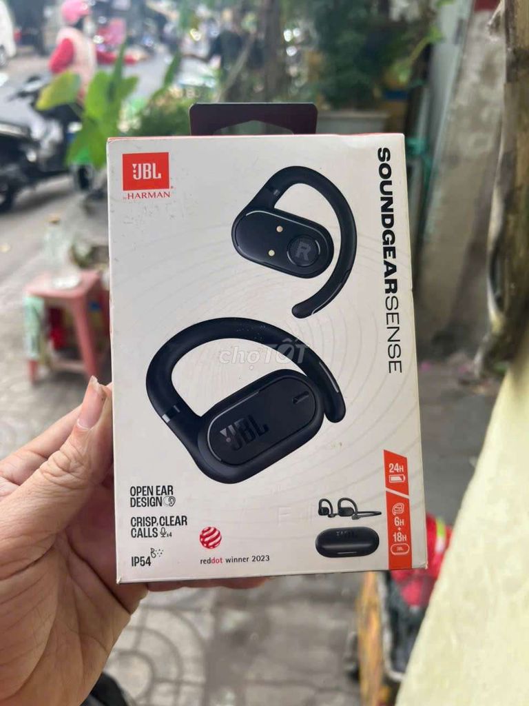 JBL Soundgear Sense . New 99% . Full Box FREE SHIP. Mua bán Tivi, Âm thanh tại Thành phố Thủ Đức Tp Hồ Chí Minh được đăng bởi Trần Hưng Thịnh Phát hình 1