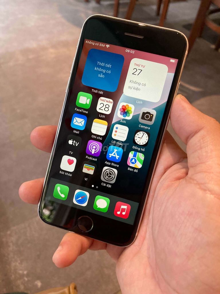Apple iPhone SE 2020 64GB Trắng. Mua bán Điện thoại tại Quận Tân Phú Tp Hồ Chí Minh được đăng bởi Ngọc Hải hình 1