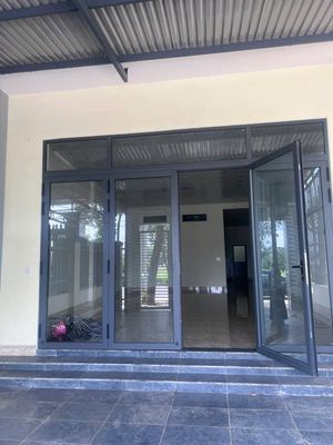 Cho thuê nhà nguyên căn thích hợp ở và kinh doanh