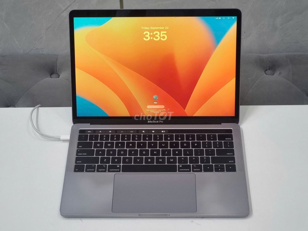 Macbook Pro 13 inch 2019 i7 2.8Ghz RAM 16GB 1TB