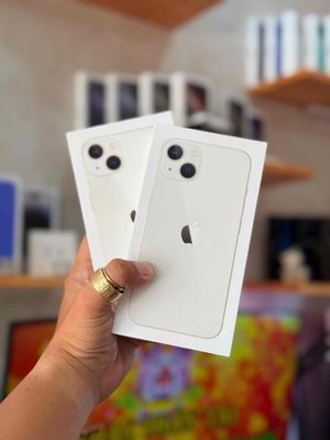 iPhone 13 New Seal 128G Vietnam. Mua bán Điện thoại tại Thành phố Long Xuyên An Giang được đăng bởi Trung Black 