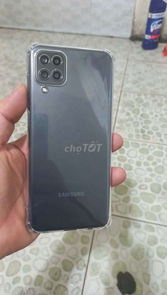 Samsung Galaxy A12 Đen. Mua bán Điện thoại tại Thành phố Dĩ An Bình Dương được đăng bởi tăng Thanh Tâm  hình 1