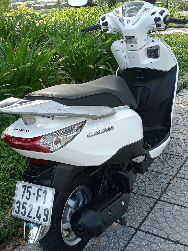 Honda lead 2017. Mua bán Xe máy tại Thành phố Huế Thừa Thiên Huế được đăng bởi Quang Quang hình 4