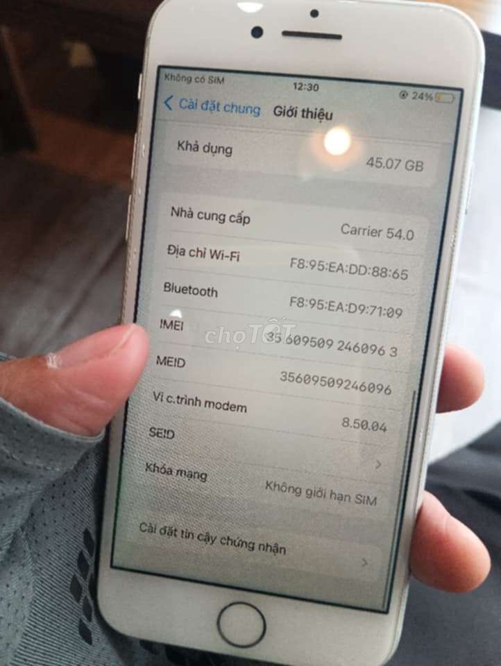 Apple iPhone 8 64GB Trắng Lỗi nhỏ. Mua bán Điện thoại tại Quận Hoàng Mai Hà Nội được đăng bởi Việt anh Lê hình 1