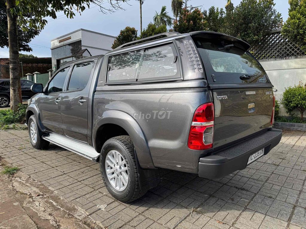 Toyota Hilux 2013 2.5E 4x2 MT - 100000 km. Mua bán Ô tô tại Thành phố Pleiku Gia Lai được đăng bởi Dinh Trung  hình 5
