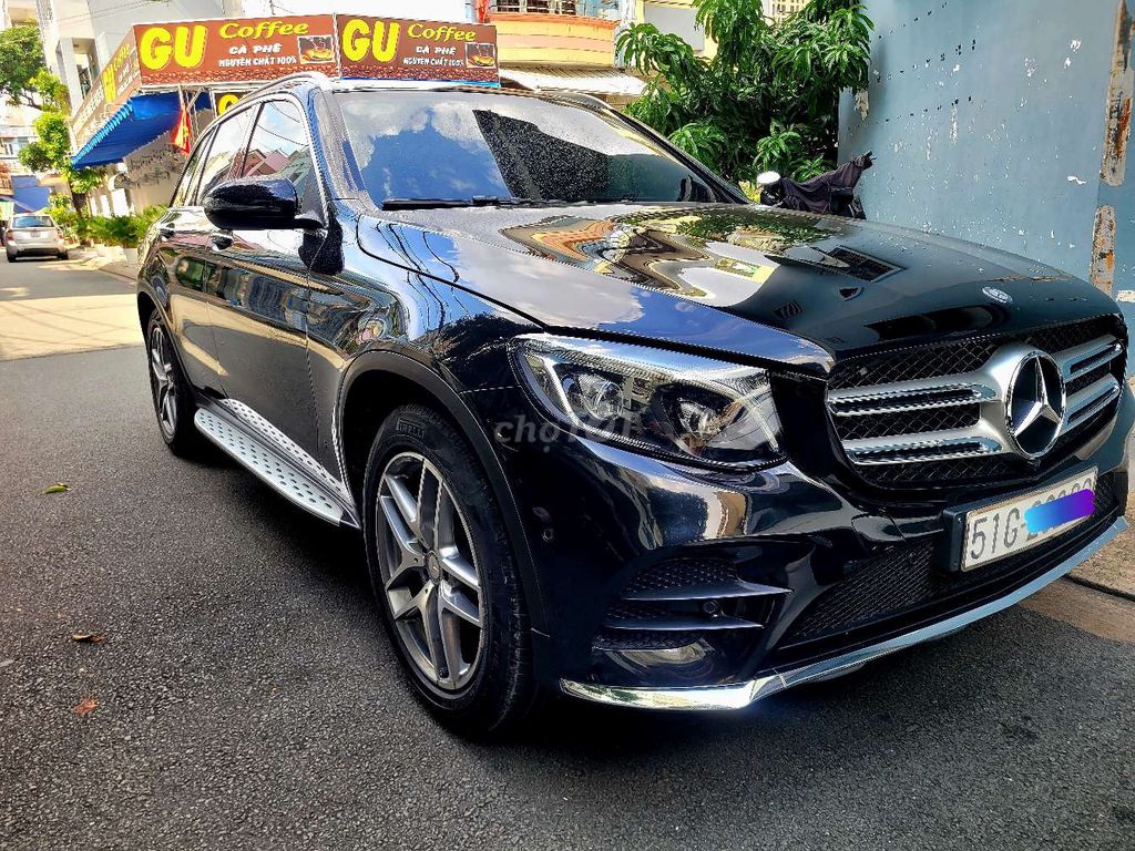 Mercedes GLC300 4Matic 12/2016 - 1 chủ từ đầu. Mua bán Ô tô tại Quận 11 Tp Hồ Chí Minh được đăng bởi Hoàng Phúc hình 3