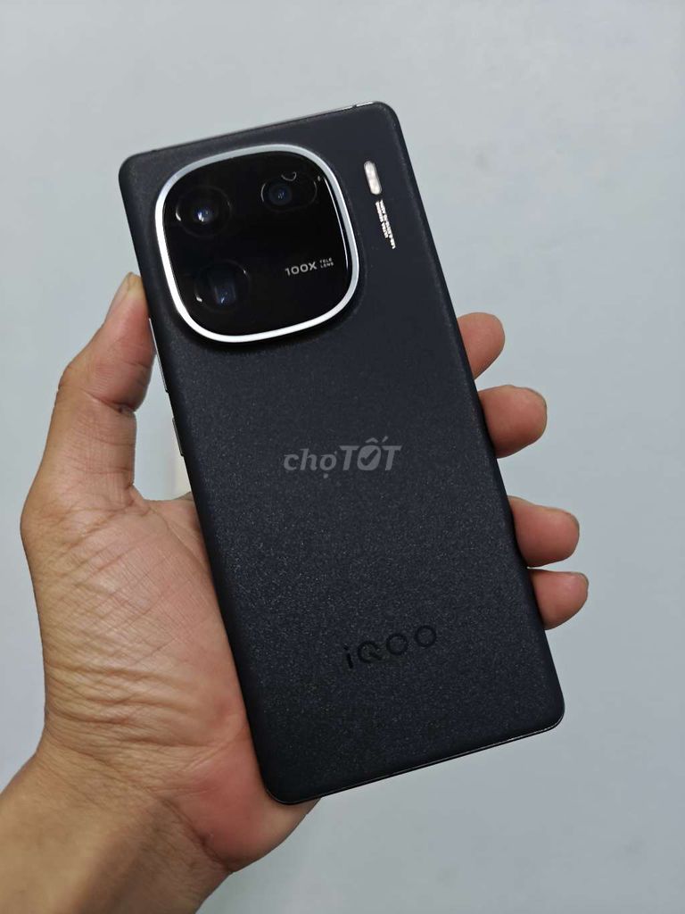 iQOO 12 Pro 16/512GB