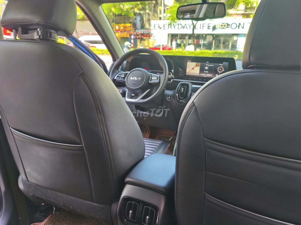 Kia Sonet Premium 1.5 AT 2022, chạy ít, màu tươi. Mua bán Ô tô tại Quận Long Biên Hà Nội được đăng bởi Long Biên Cars hình 10