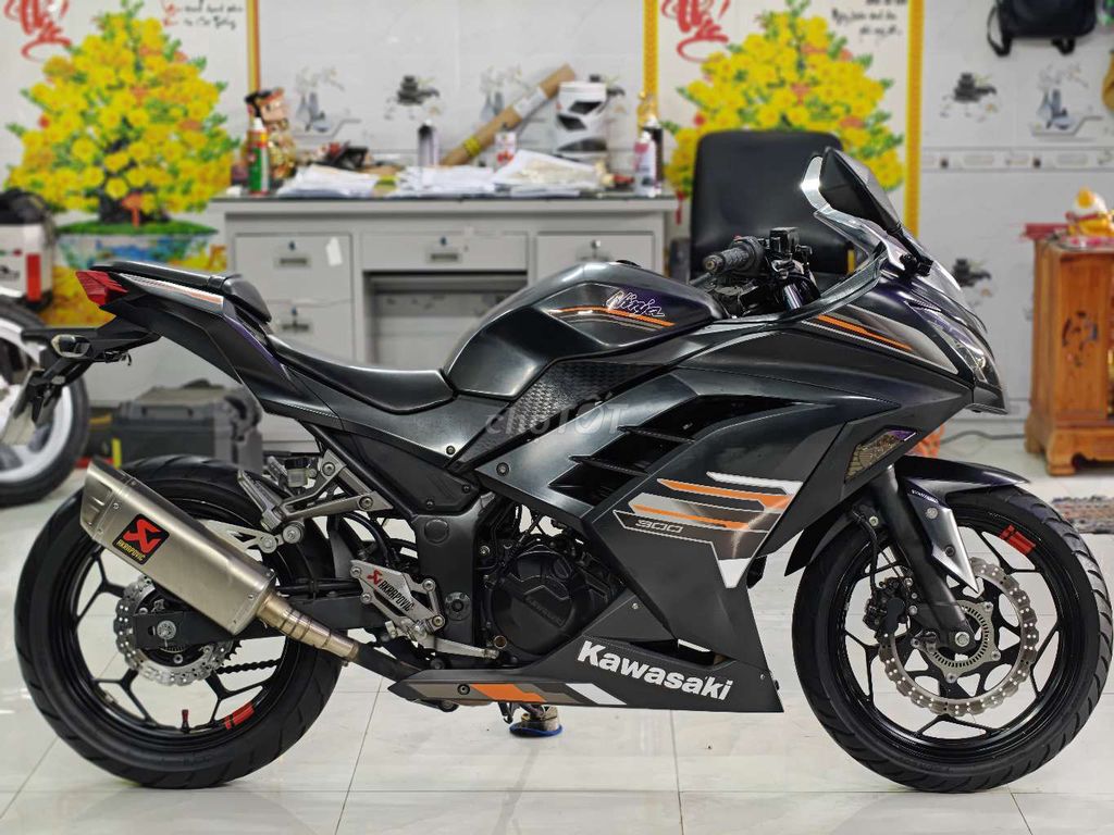 Ninja 300 bssg odo 25k xe đẹp bao ký. Mua bán Xe máy tại Huyện Bình Chánh Tp Hồ Chí Minh được đăng bởi Đông Moto Bình chánh  hình 3