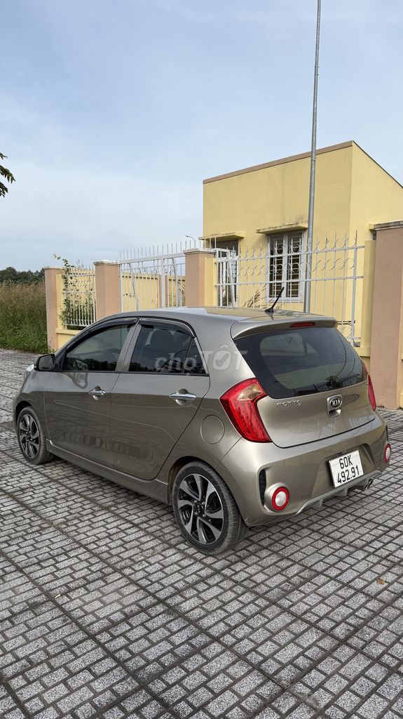 Kia Morning Vàng cát 5 chỗ Số tự động. Mua bán Ô tô tại Huyện Xuân Lộc Đồng Nai được đăng bởi Nguyễn Duy Anh hình 12