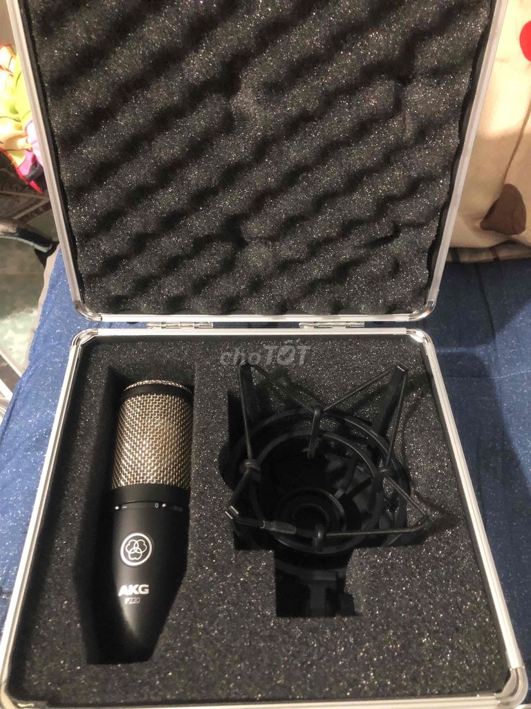 Microphone AKG P220 Đen. Mua bán Tivi, Âm thanh tại Huyện Long Thành Đồng Nai được đăng bởi Vien hình 1