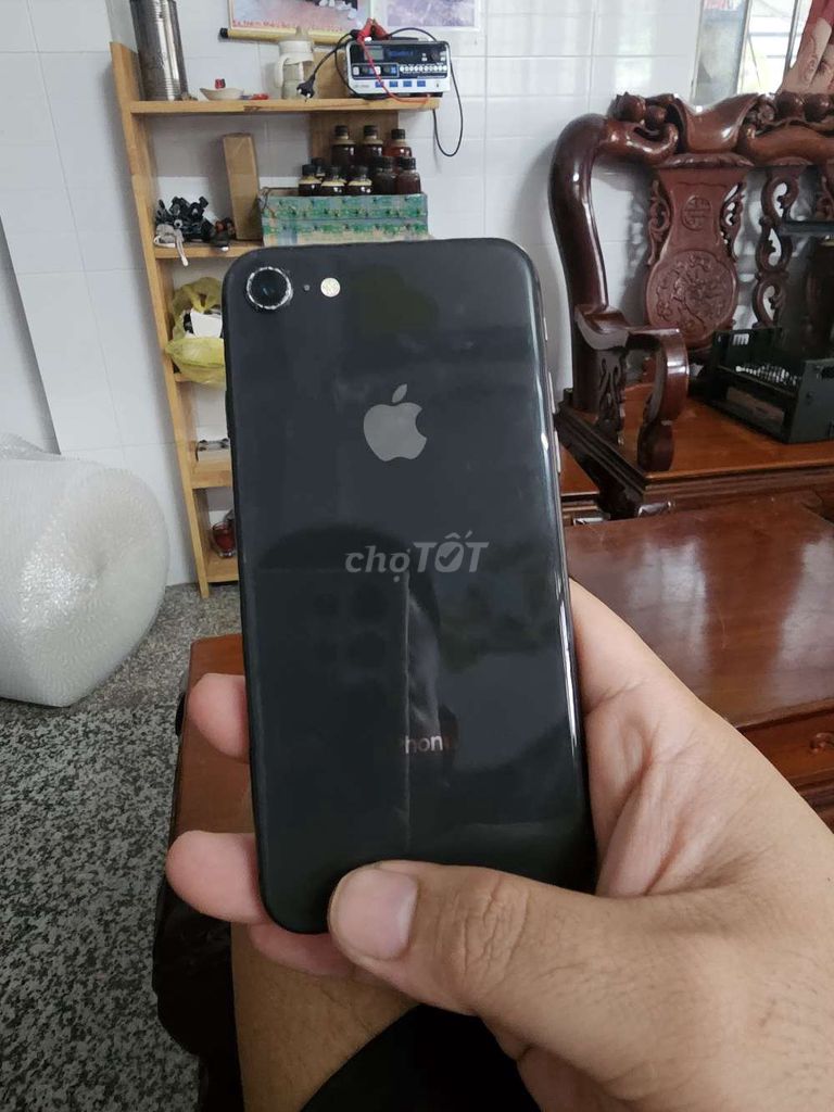 Apple iPhone 8 64GB Đen. Mua bán Điện thoại tại Thành phố Vĩnh Long Vĩnh Long được đăng bởi Lê Anh Mến hình 1