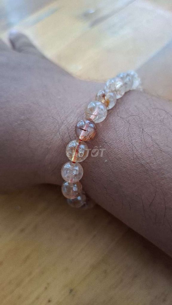 Vòng tay Đá trong suốt Đỏ unisex. Mua bán Phụ kiện thời trang khác tại Thành phố Vũng Tàu Bà Rịa - Vũng Tàu được đăng bởi HUYNHTANNIEN Fulro hình 1