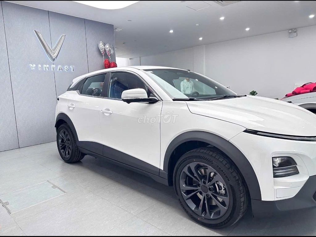 VinFast VF6 50tr получает 100% новый автомобиль