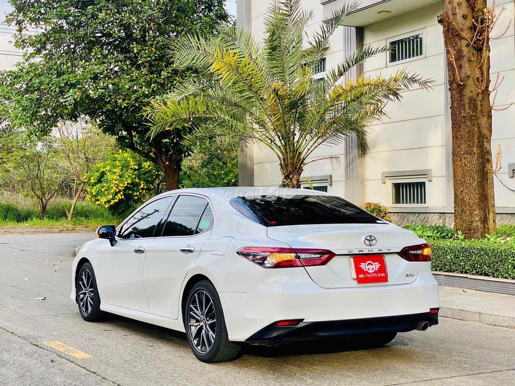 Camry 2022 2.0Q Biển SG 1 Chủ Odo 19.000km Cực Đẹp. Mua bán Ô tô tại Thành phố Dĩ An Bình Dương được đăng bởi Trương Công Lý hình 6