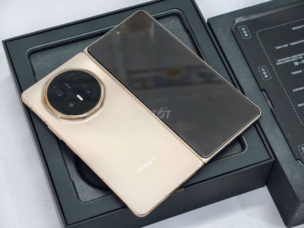 Honor Magic V6 Vàng Fullbox. Mua bán Điện thoại tại Quận Ninh Kiều Cần Thơ được đăng bởi Lê Khang hình 1