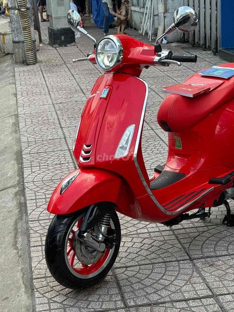 Vespa Primaver Red limited 2021 siêu mới 95%. Mua bán Xe máy tại Quận Phú Nhuận Tp Hồ Chí Minh được đăng bởi VESPA Piaggio Quốc Vương  hình 5