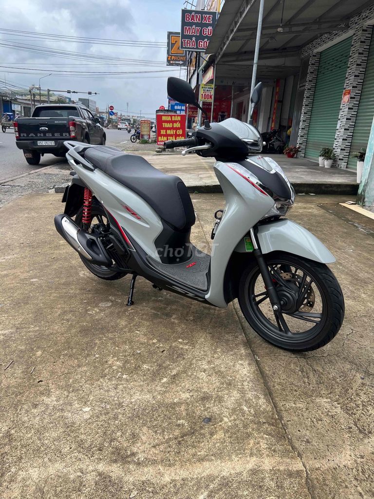 SH 125 ABS 2024 odo lướt chính chủ 60 có trả góp. Mua bán Xe máy tại Huyện Trảng Bom Đồng Nai được đăng bởi cửa hàng xe máy Trần Sơn  hình 4