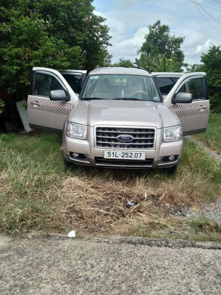 Ford Everest 2008 se tôi 107k