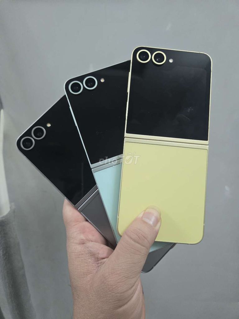 Samsung Galaxy Z Flip 6 256GB. Mua bán Điện thoại tại Thành phố Thủ Đức Tp Hồ Chí Minh được đăng bởi HỮU NGHỊ hình 1