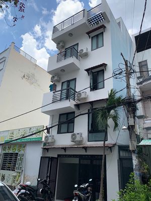 Cho thuê phòng trọ 30m2 tại góc Phan Đăng Lưu, Nơ Trang Long