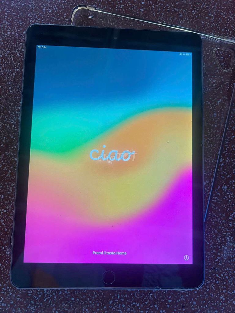 Apple iPad Gen 6 32GB Bạc. Mua bán Máy tính bảng tại Quận Bình Thuỷ Cần Thơ được đăng bởi Tobi hình 1