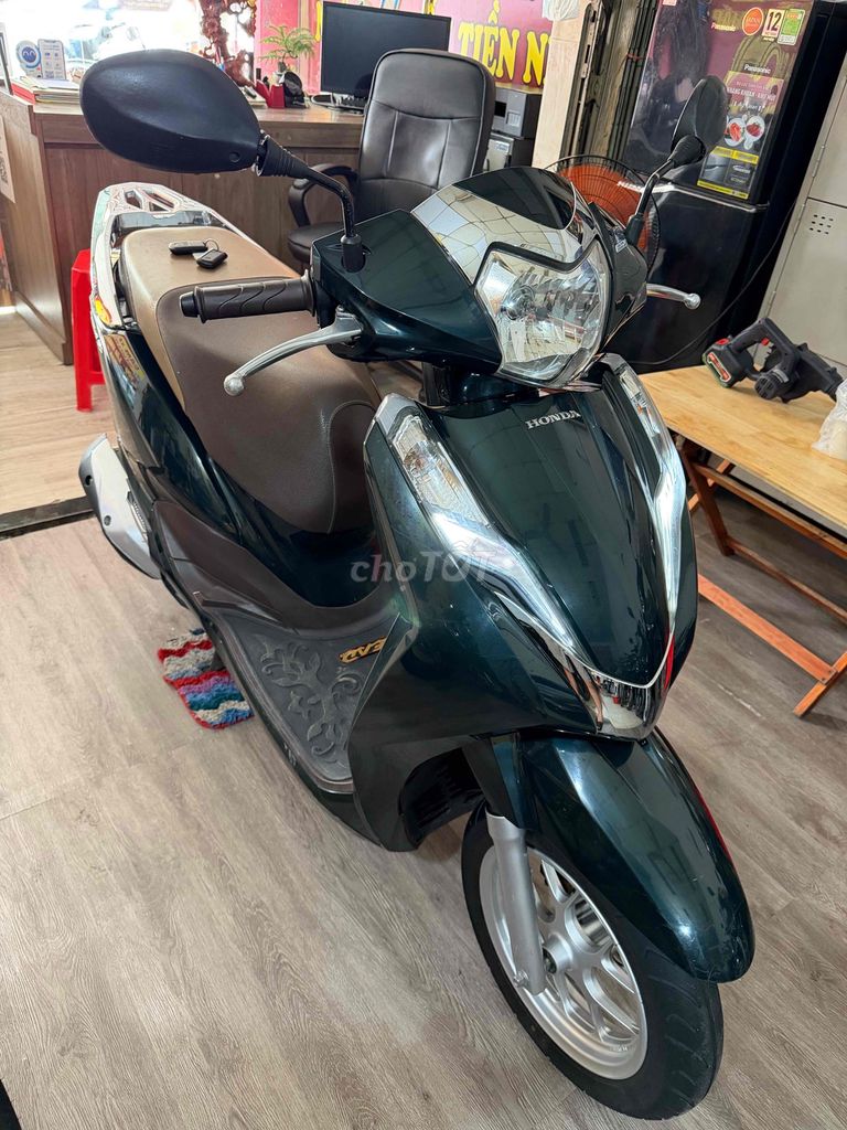 Honda Lead 2018 BSTP 9master, оригинальный, новый автомобиль