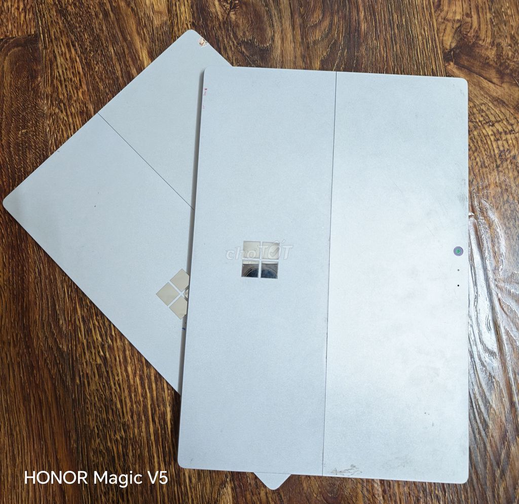 Cặp Microsoft Surface Pro 4 i5-6300U 4GB/128GB. Mua bán Máy tính bảng tại Quận Ba Đình Hà Nội được đăng bởi Tuấn Anh hình 1