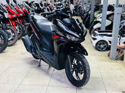 XE MÁY THỊNH PHÁT - VARIO 125 ĐEN 2024 KHOÁ SMAKEY. Mua bán Xe máy tại Quận Bắc Từ Liêm Hà Nội được đăng bởi XE MÁY THỊNH PHÁT XE LƯỚT GIÁ RẺ