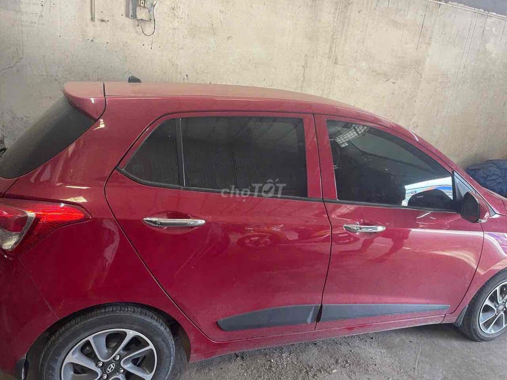 Hyundai Grand i10 2019 1.2 AT - 31000 km. Mua bán Ô tô tại Quận Thanh Xuân Hà Nội được đăng bởi ĐÀM HÙNG CAR  hình 3