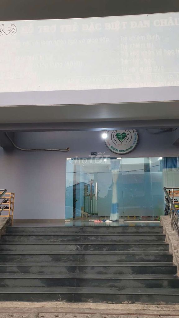 cho thuê căn shop house 1 trệt 1 lầu thuôc chung cư Sunview