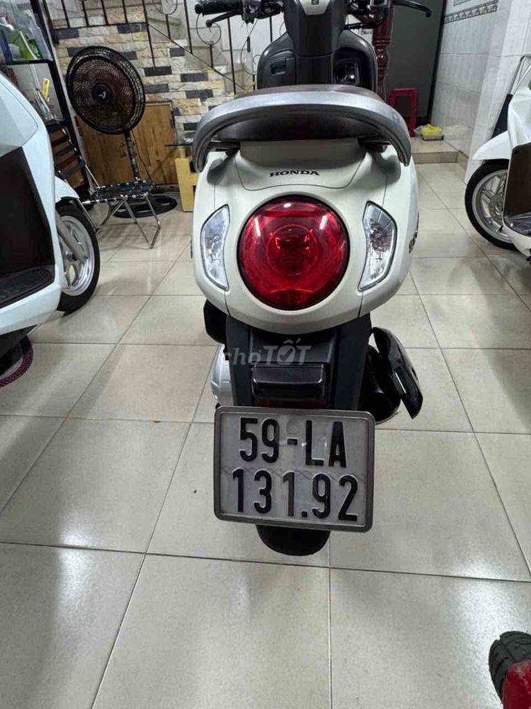 Scoopy 2024 Trắng Xe Nhập indo. Mua bán Xe máy tại Quận 11 Tp Hồ Chí Minh được đăng bởi Huy Huy hình 6
