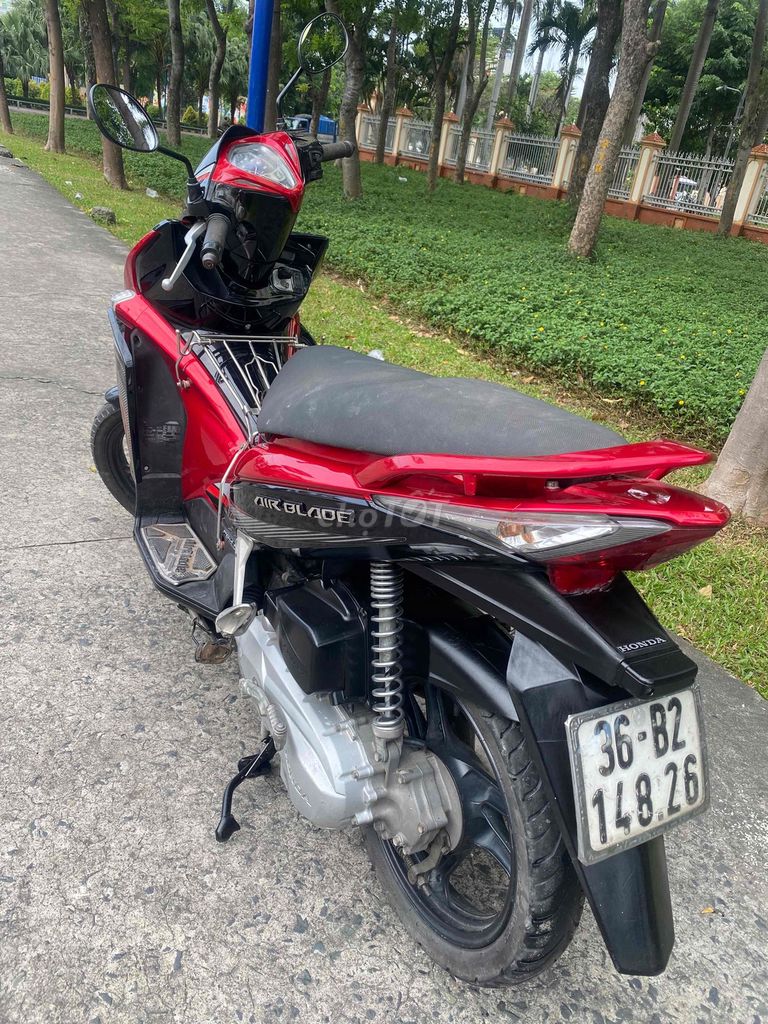 AIRBLADE  FI. 2012 , có cccd chủ xe. Mua bán Xe máy tại Quận Tân Phú Tp Hồ Chí Minh được đăng bởi Cửa hàng xe máy Nam Trang hình 6