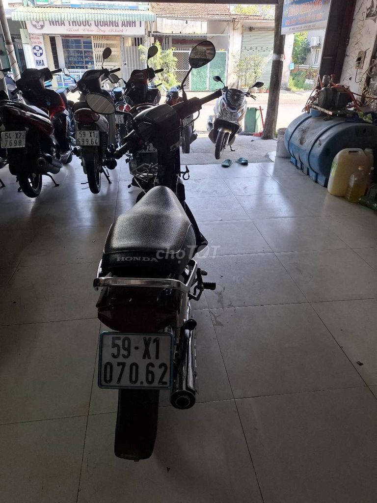 Honda Super Dream 2011 Nâu. Mua bán Xe máy tại Thành phố Thủ Đức Tp Hồ Chí Minh được đăng bởi Sang Tran hình 9