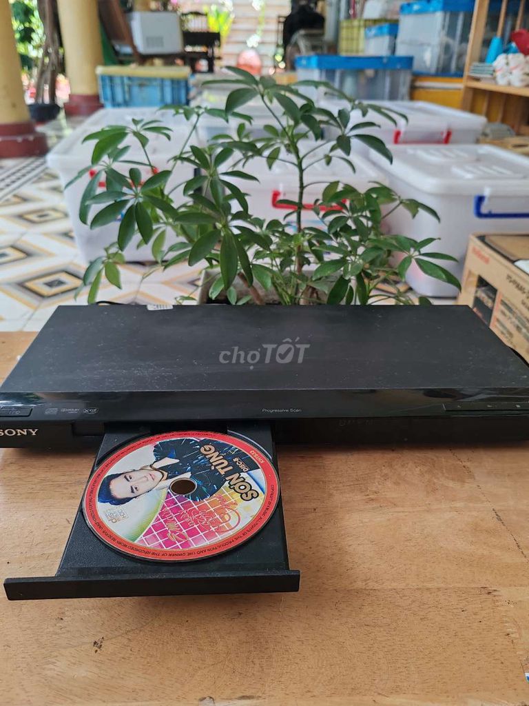 Đầu đĩa CD/DVD Sony DVP-NS638P Đen. Mua bán Tivi, Âm thanh tại Quận 7 Tp Hồ Chí Minh được đăng bởi Vy Vy hình 1
