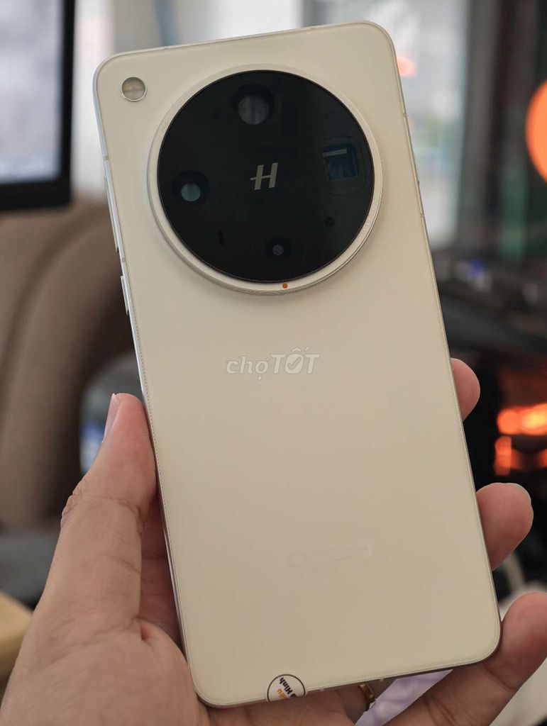 Oppo Find X8 Ultra Trắng Likenew. Mua bán Điện thoại tại Quận Ninh Kiều Cần Thơ được đăng bởi Zelda Phone hình 1