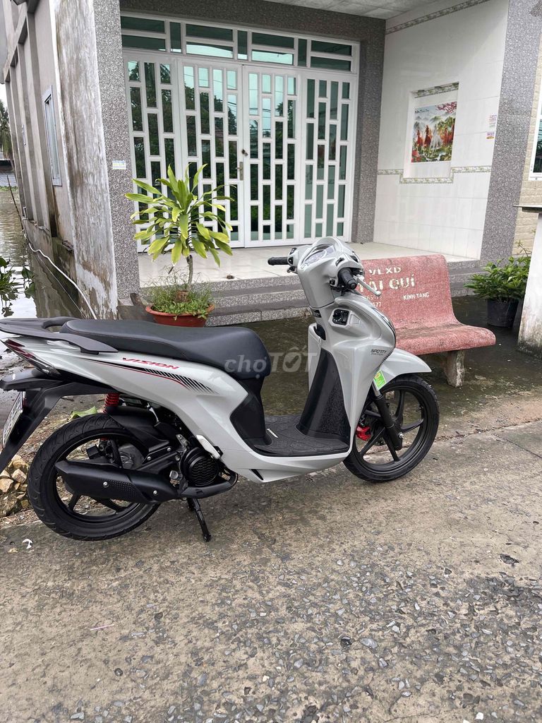 Cần Bán Vision Bánh Lớn Bản Thể Thao Zin Cọp. Mua bán Xe máy tại Huyện Lai Vung Đồng Tháp được đăng bởi Trương Hữu Phát hình 5